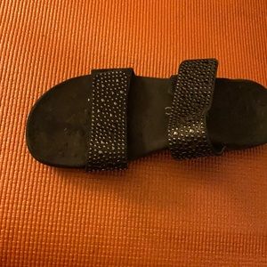 Vionic sandals s size 8